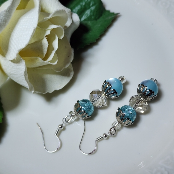 Hand Crafted Elegant Blue and Silver Toned Dangle Earrings - Picture 3 of 9